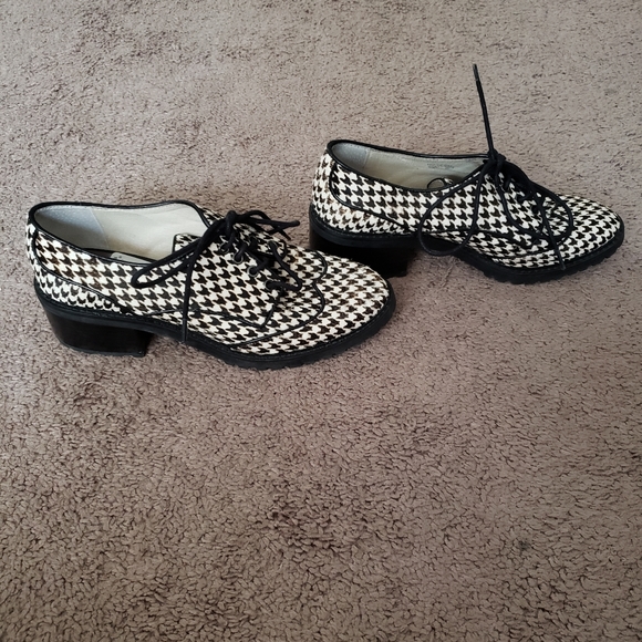 Michael Michael Kors houndstooth loafers Sz 7.5 - Picture 2 of 4